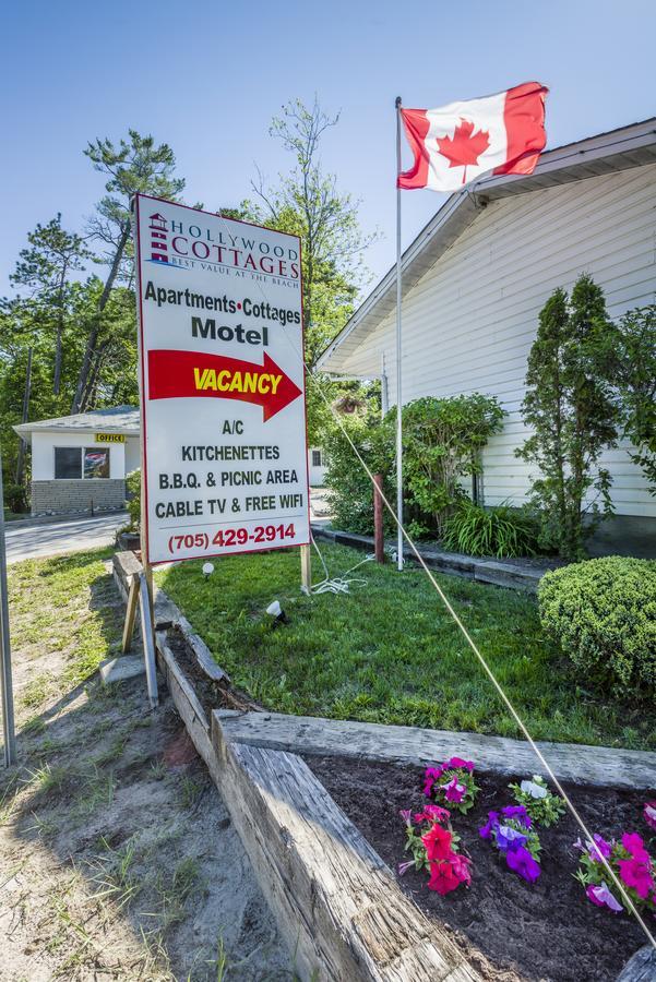 Hollywood Cottages Wasaga Beach Exterior photo